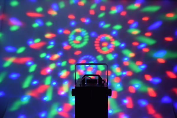 QTX SpheroSmoke-400 - Compact 400W LED Fog Machine with RGB Magic Ball Effect - Image 12